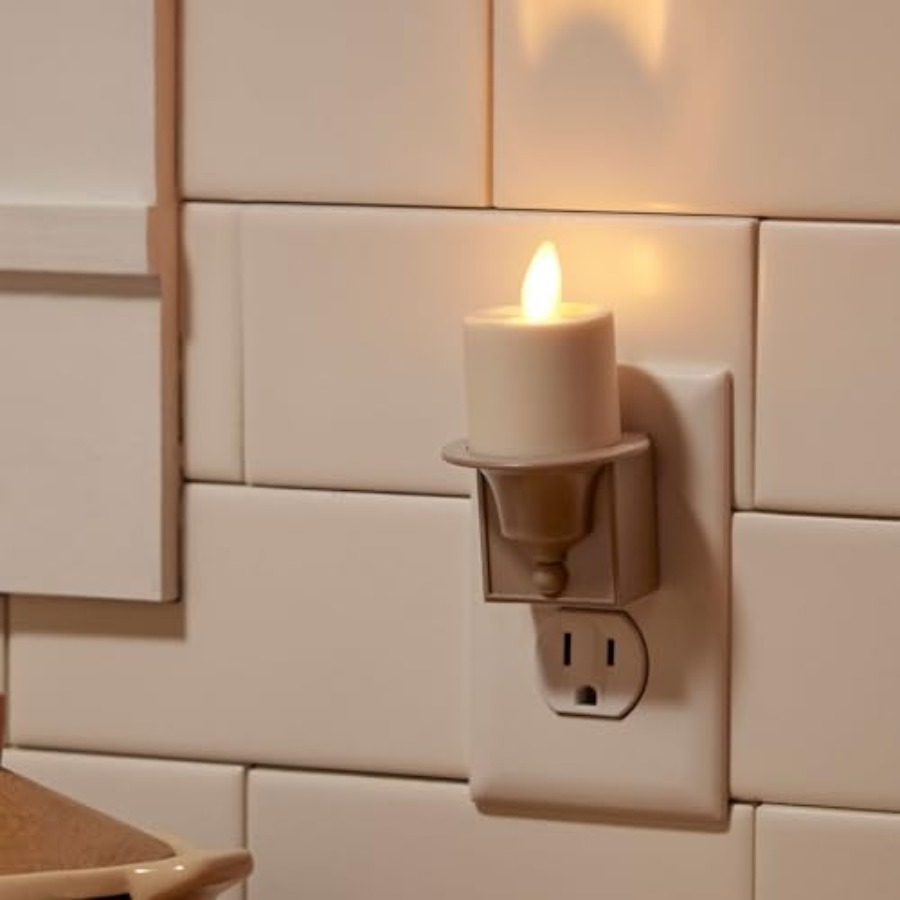 Flameless Candle Nightlight w/ - Decor Timeless Lighting のレビューと価格
