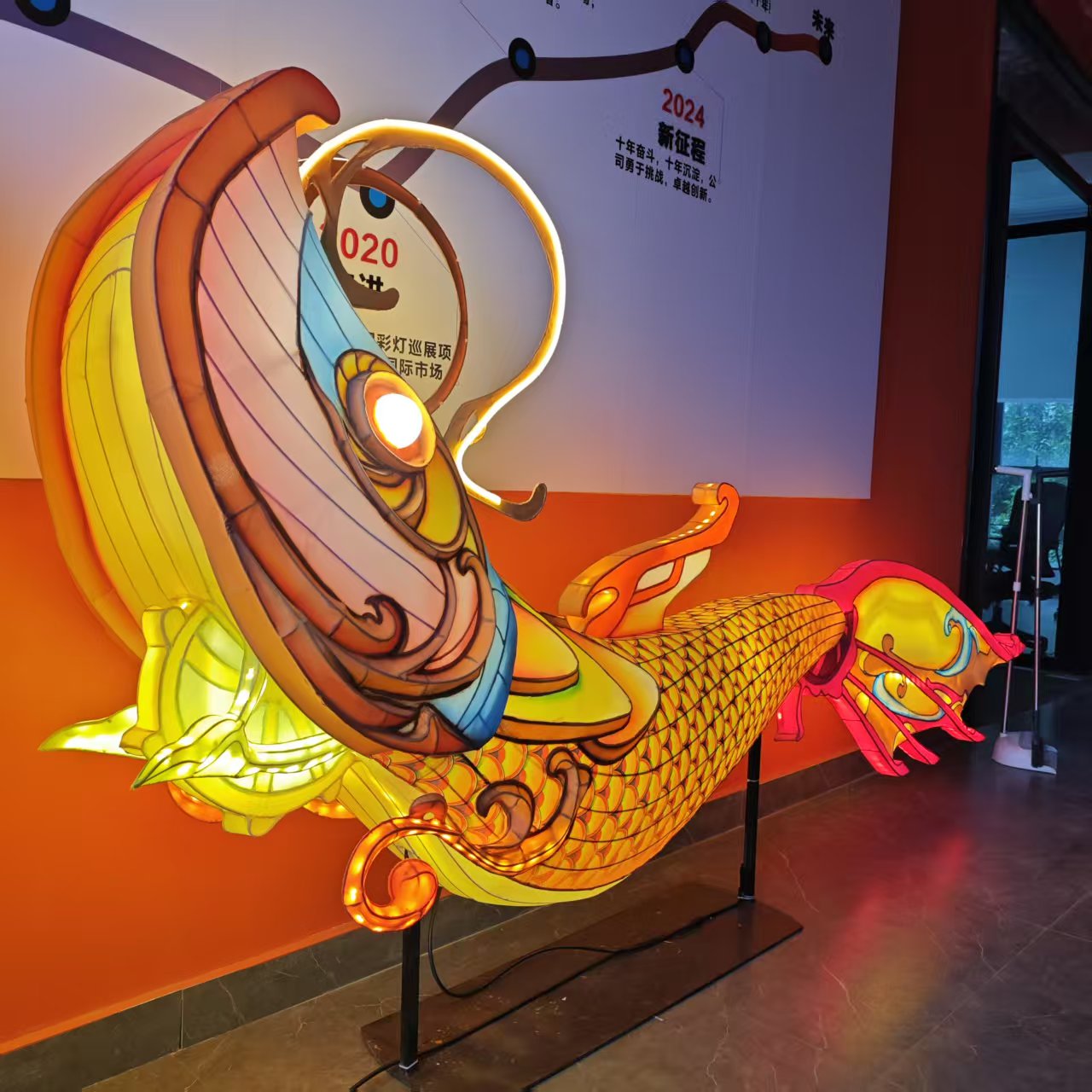 Large Traditional Chinese Anim - Lighting Christmas Decor のレビューと価格