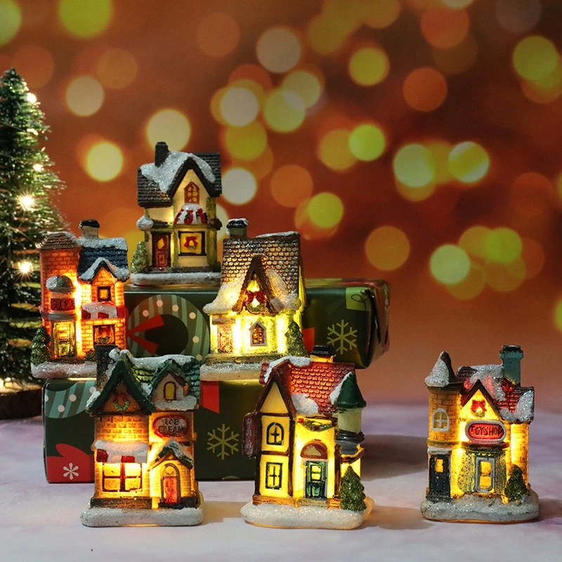 Christmas House Light Ornament - Decor Lighting The Parade のレビューと価格